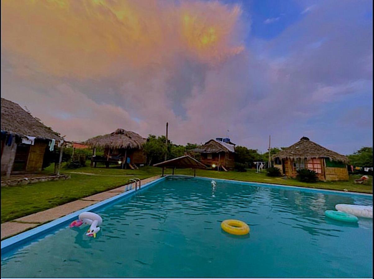 Hostel Kamala Surf & Backpacker Montanita