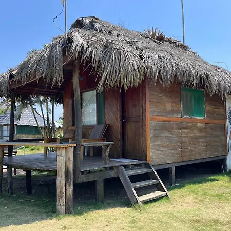 Kamala Surf & Backpacker Hostel Montañita Habitación foto