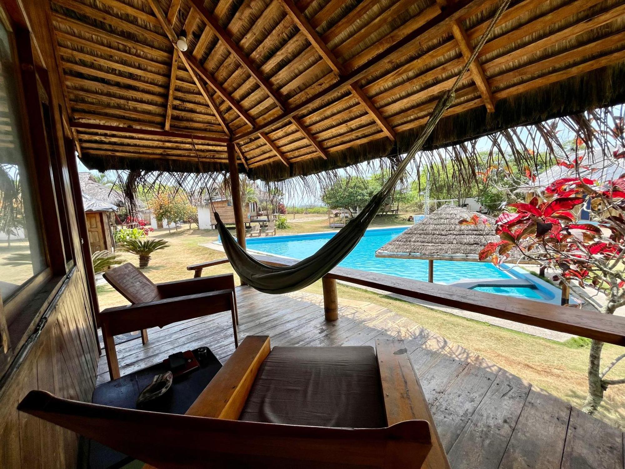 Kamala Surf & Backpacker Hostal Montañita
